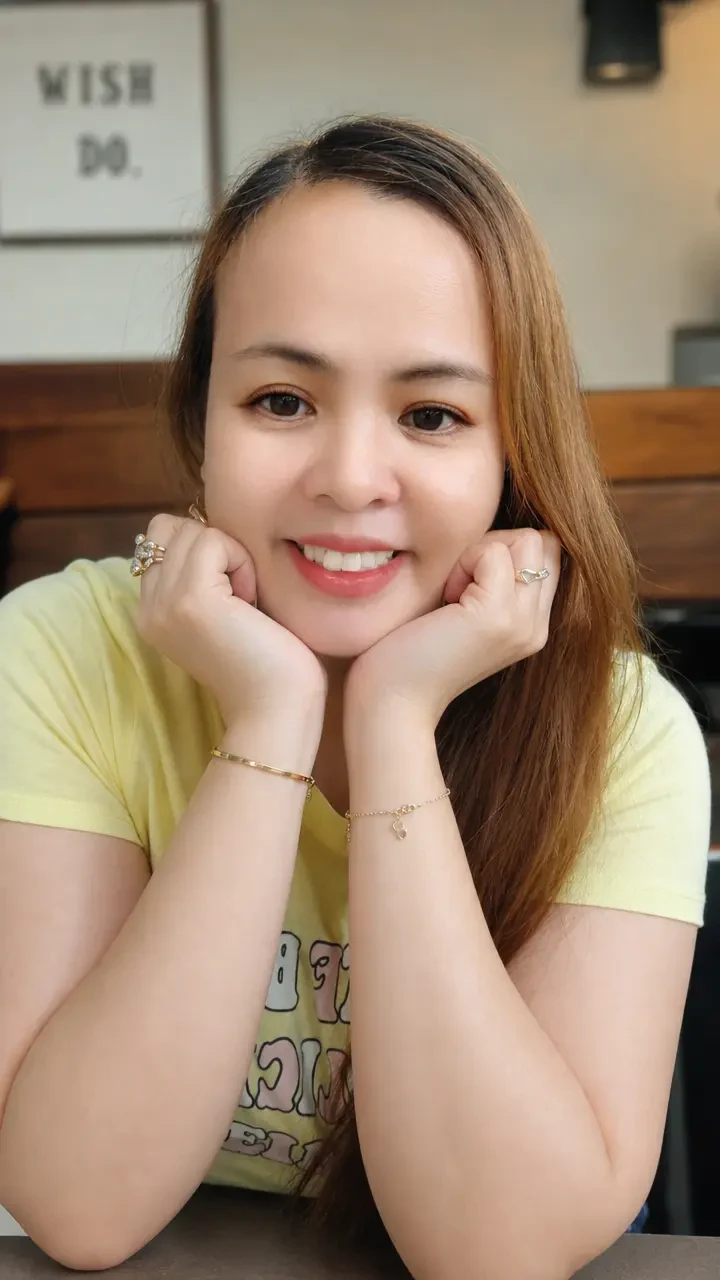 woman with jewelry portrait